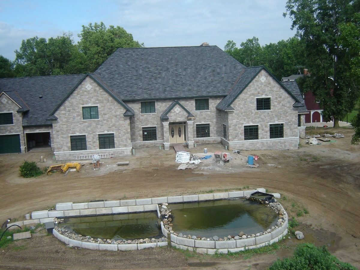 Stone masonry